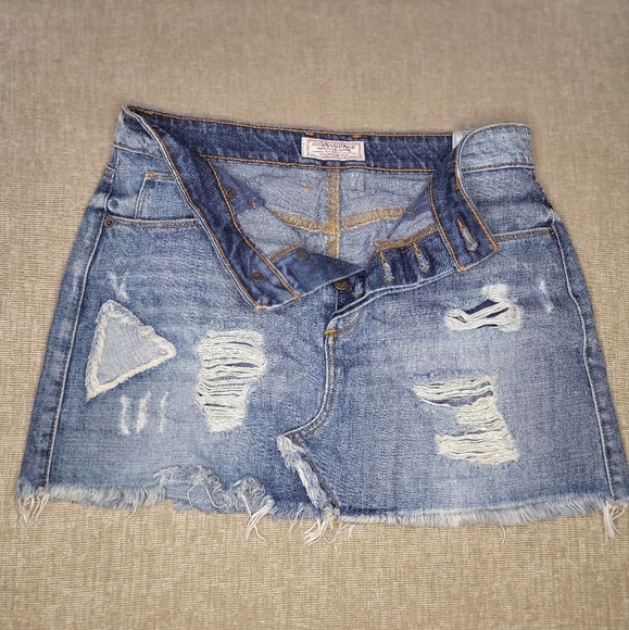 GUESS SIZE 27 MINI JEAN SKIRT VINTAGE - Picture 5 of 5